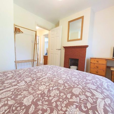 Bassett Flat With 2 Bedrooms And Superfast Wi-Fi Sittingbourne Luaran gambar